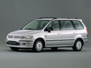 Покраска Mitsubishi Space Wagon