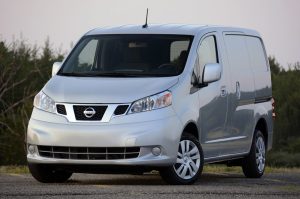 Покраска Nissan NV200