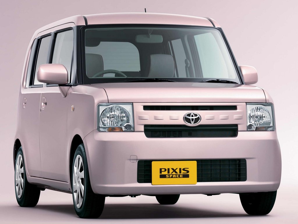 Toyota Pixis Space