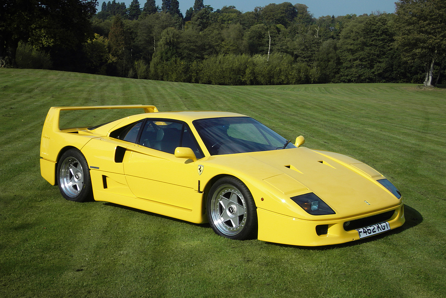  Ferrari F40  40-       